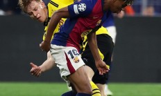 开云平台-巴塞罗那惨败拜仁无缘欧冠决赛