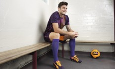 开云体育app-狭路相逢勇者胜，掘金用战术深度击溃雷霆，英格拉姆展现巨星价值