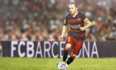 开云体育下载-双蓝对决，当红黑军团遇见欧洲红魔，本泽马献上超越阵营的教科书之夜