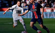 开云体育平台APP-巴黎圣日耳曼客场憾负南特，暂时失去领导地位