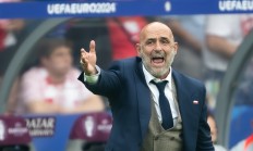 开云平台-欧洲杯：波兰遗憾出局，莱万多夫斯基表演无悔