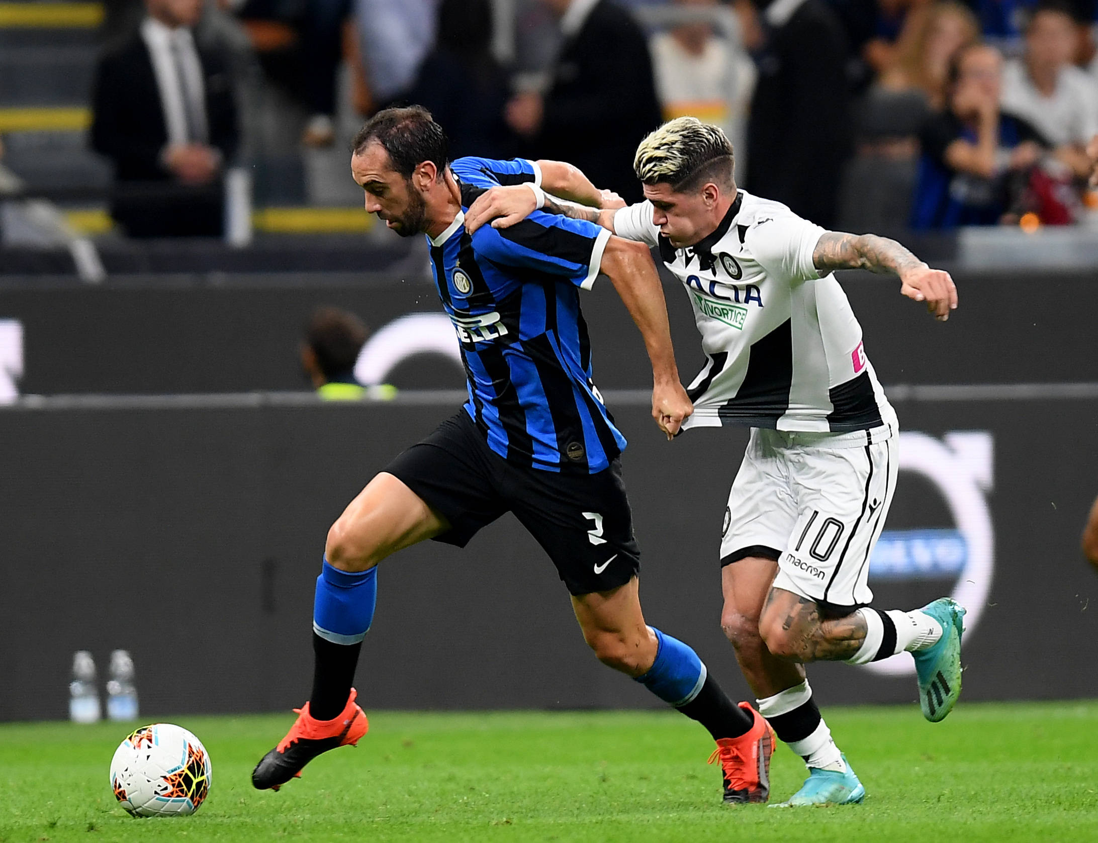 国际米兰在比赛中表现出色，击败对手