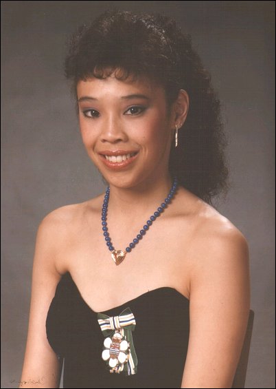 哥伦比亚田径队团体协力，夺得金牌