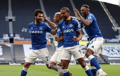 埃弗顿主场狂胜布莱顿，提升信心的简单介绍