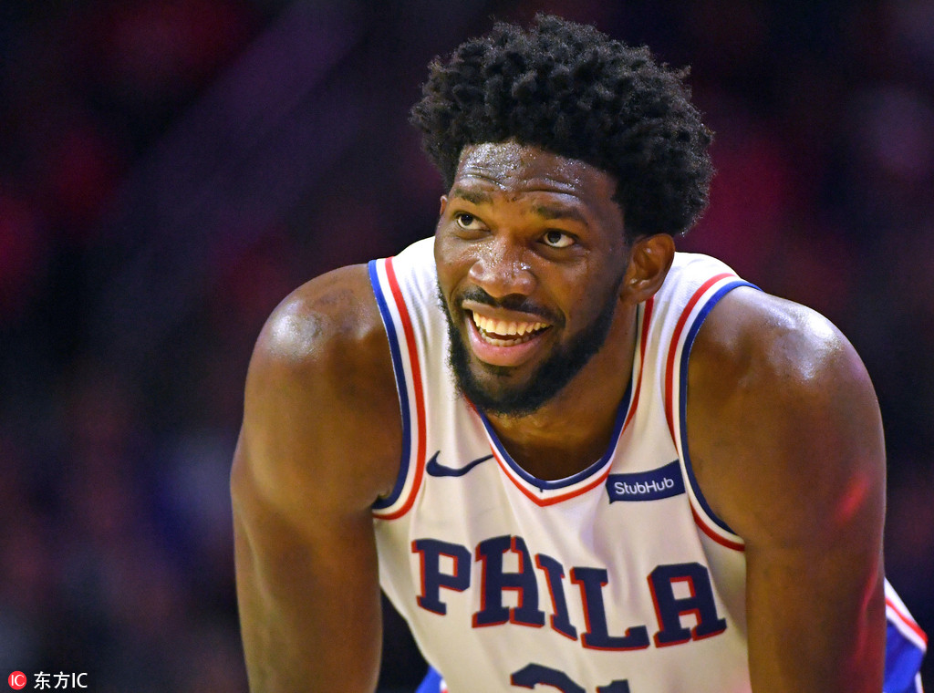 MAD力克100T，Uzi团战一打五强强对话四强赛，技惊四座