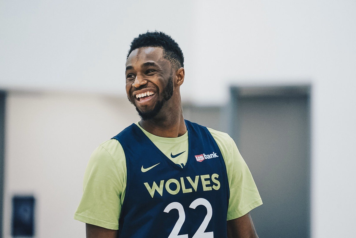 森林狼重建计划走上正轨，球队年轻新星逐渐成长