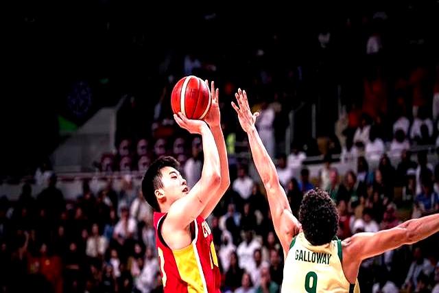 小将关键时刻发威，率队绝地反击成功的简单介绍