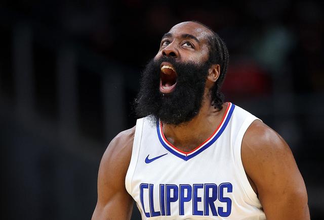 关于勇士逆转广州队，哈登惊艳四座的信息