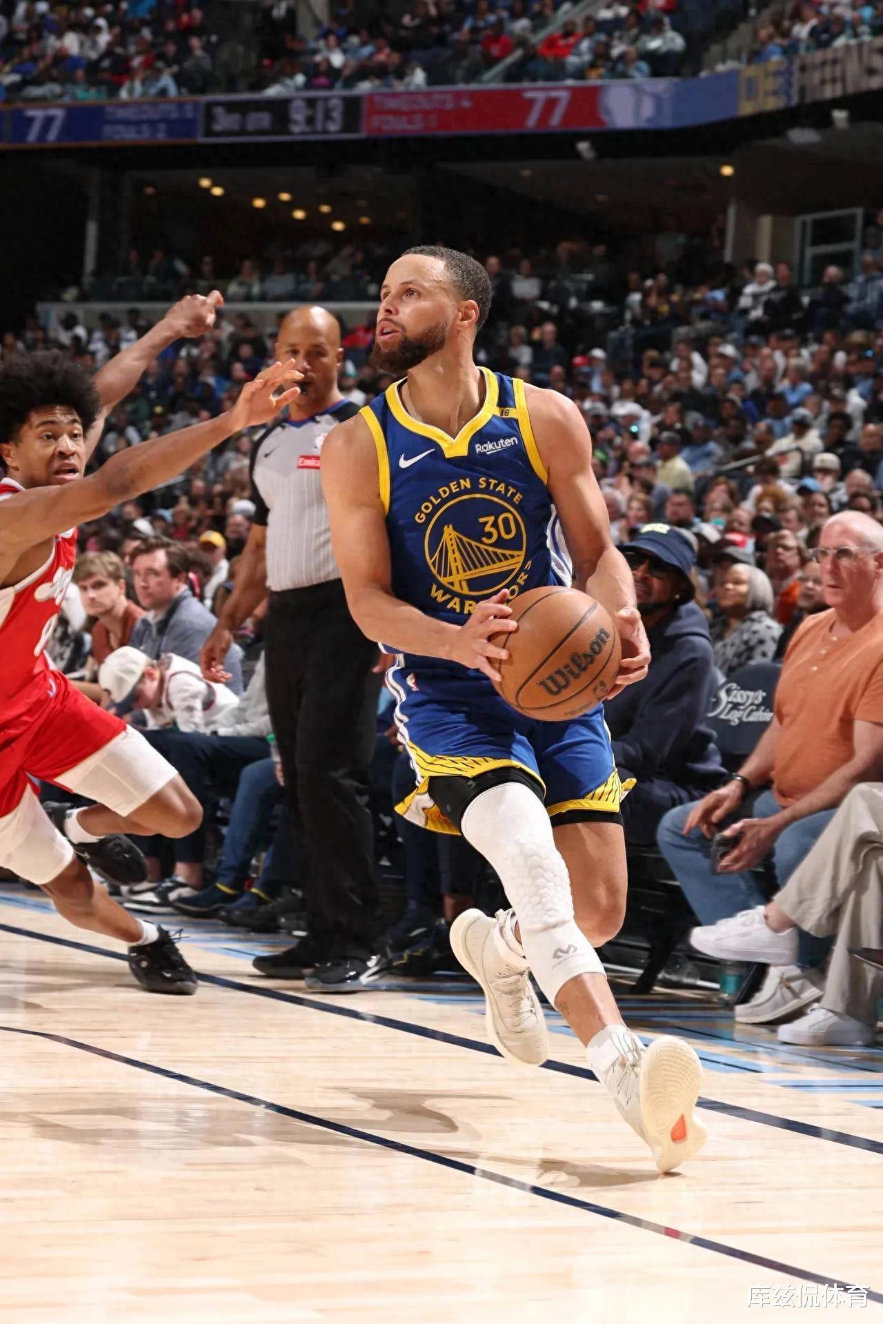 关于灰熊绝杀江苏队,库里状态火热的信息 关于灰熊绝杀江苏队,库里状态火热的信息