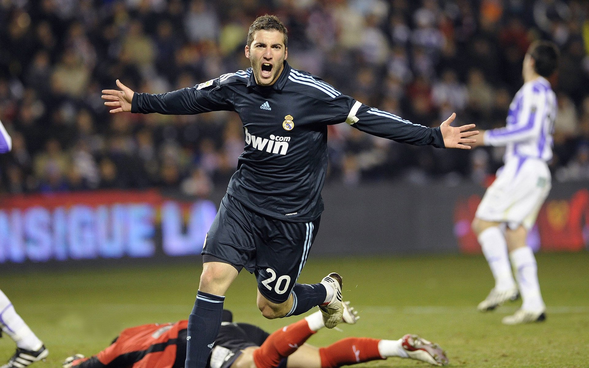 落日熔金，绝杀封喉，锡安一球定江山