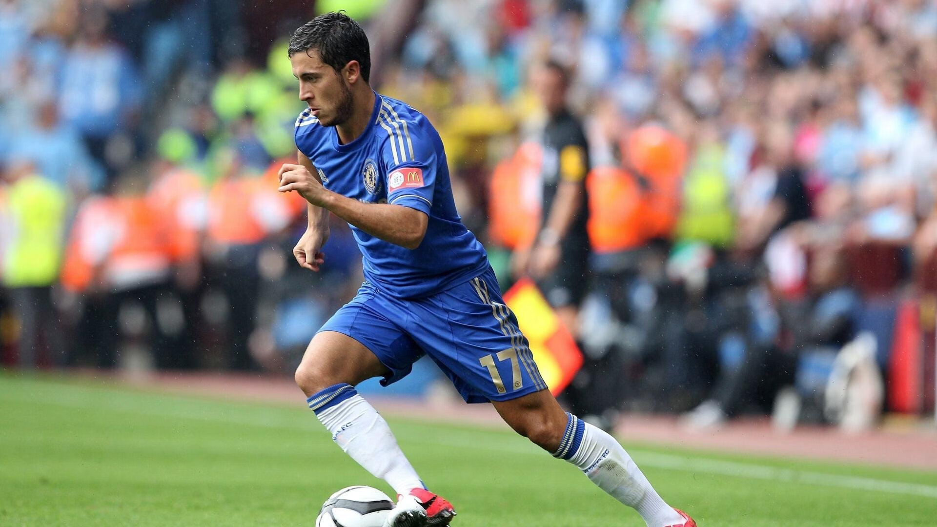 英格拉姆，于风暴中央，方见孤星之光—当鹈鹕的沉默领袖在费城之巅高歌